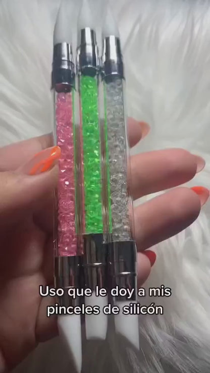 PINCEL DOBLE DE SILICONA.
